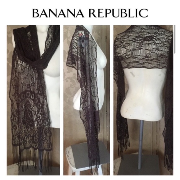 Banana Republic Accessories - Banana Republic Brown Lace Rose Print Wrap ~
